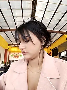 Snapshot of Nicky-7 chatting on January 14, 5:45 pm Nicky-7 online show from January 14, 5:45 pm