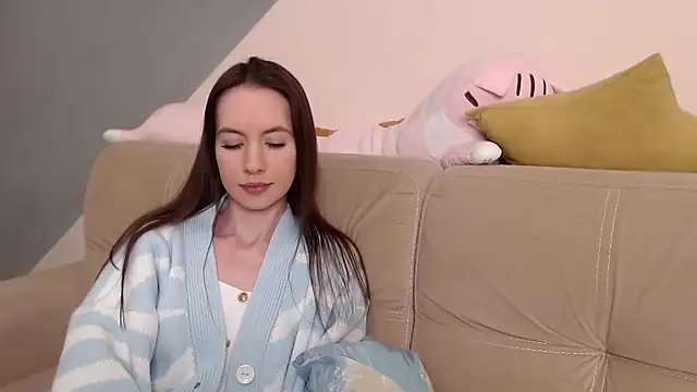 Snapshot of AmbrielHailey chatting on February 2, 10:17 pm AmbrielHailey online show from February 2, 10:17 pm