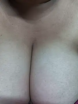 Snapshot of Rinki_Guptaa chatting on February 23, 10:06 am Rinki Guptaa online show from February 23, 10:06 am