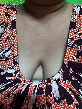 Snapshot of Rinki_Guptaa chatting on March 22, 10:49 am Rinki Guptaa online show from March 22, 10:49 am