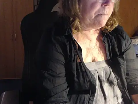  sunshine   online show from February 4, 5:01 pm