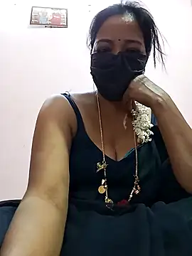 Snapshot of Tamil_sreelekha chatting on January 2, 5:14 am Tamil sreelekha online show from January 2, 5:14 am