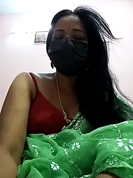 Snapshot of Tamil_sreelekha chatting on January 4, 11:33 am Tamil sreelekha online show from January 4, 11:33 am