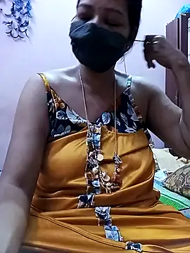 Snapshot of Tamil_sreelekha chatting on January 8, 11:41 pm Tamil sreelekha online show from January 8, 11:41 pm