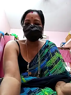 Snapshot of Tamil_sreelekha chatting on January 19, 8:07 am Tamil sreelekha online show from January 19, 8:07 am