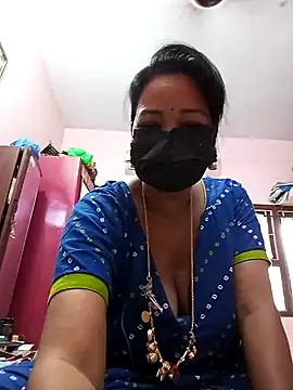 Snapshot of Tamil_sreelekha chatting on February 9, 3:00 am Tamil sreelekha online show from February 9, 3:00 am