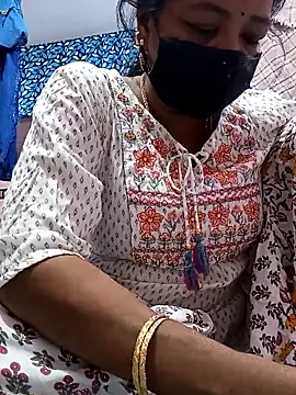 Snapshot of Tamil_sreelekha chatting on November 20, 4:51 pm Tamil sreelekha online show from November 20, 4:51 pm