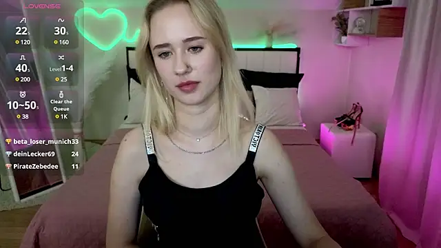 SashaBrooks online show from February 5, 1:04 am