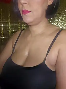 Foxlady2271 online show from December 27, 11:21 pm