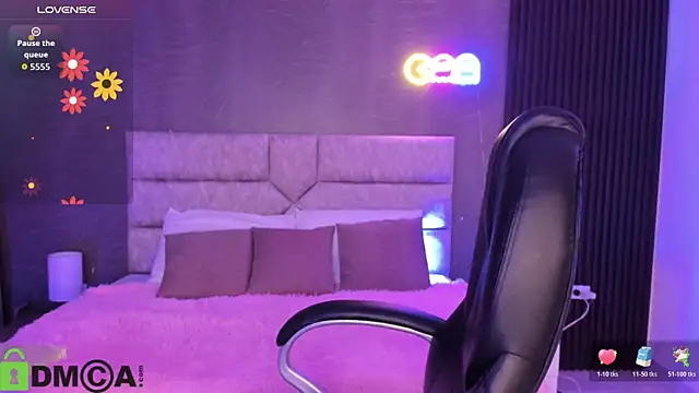 Snapshot of Cristal__adams chatting on November 6, 12:17 pm Cristal adams online show from November 6, 12:17 pm