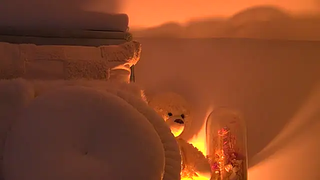 Snapshot of AngeliqueSkye chatting on November 13, 4:11 am AngeliqueSkye online show from November 13, 4:11 am