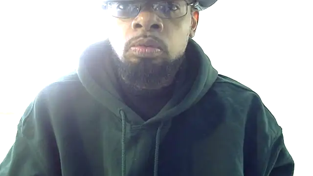 Snapshot of WhiskeyWood_DuhGOD chatting on January 9, 5:11 pm WhiskeyWood DuhGOD online show from January 9, 5:11 pm