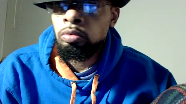 Snapshot of WhiskeyWood_DuhGOD chatting on January 16, 2:09 am WhiskeyWood DuhGOD online show from January 16, 2:09 am