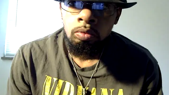 Snapshot of WhiskeyWood_DuhGOD chatting on January 31, 5:32 pm WhiskeyWood DuhGOD online show from January 31, 5:32 pm