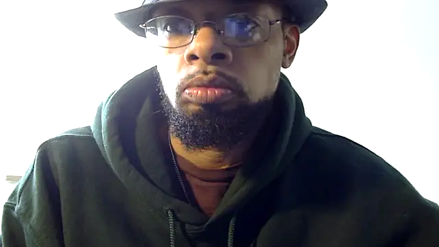 Snapshot of WhiskeyWood_DuhGOD chatting on February 5, 5:31 pm WhiskeyWood DuhGOD online show from February 5, 5:31 pm