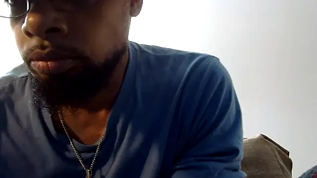 Snapshot of WhiskeyWood_DuhGOD chatting on February 11, 5:29 pm WhiskeyWood DuhGOD online show from February 11, 5:29 pm