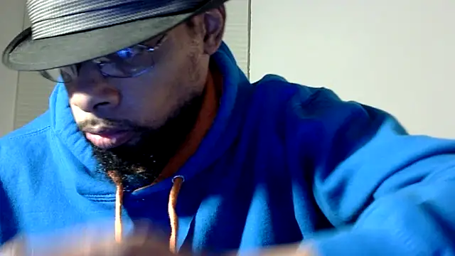 Snapshot of WhiskeyWood_DuhGOD chatting on February 15, 2:26 am WhiskeyWood DuhGOD online show from February 15, 2:26 am