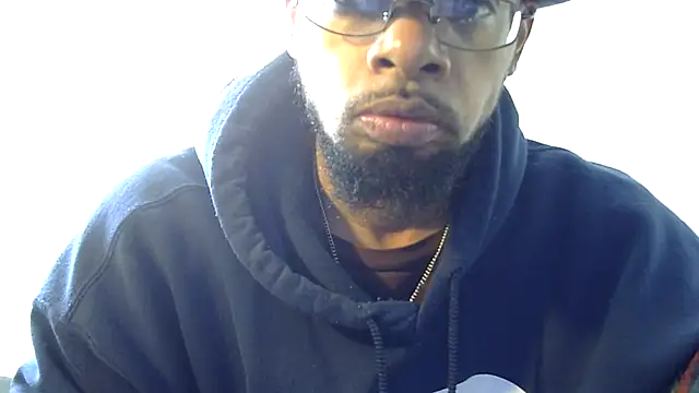 Snapshot of WhiskeyWood_DuhGOD chatting on February 20, 5:29 pm WhiskeyWood DuhGOD online show from February 20, 5:29 pm