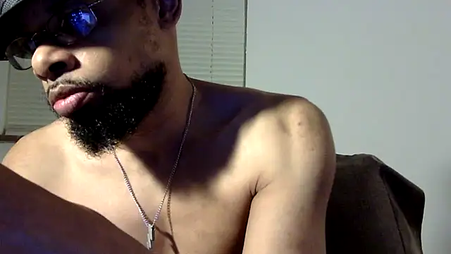 Snapshot of WhiskeyWood_DuhGOD chatting on March 12, 2:09 am WhiskeyWood DuhGOD online show from March 12, 2:09 am