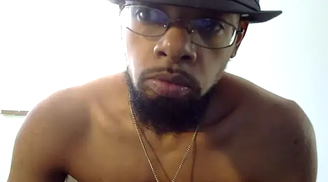 Snapshot of WhiskeyWood_DuhGOD chatting on March 12, 7:38 pm WhiskeyWood DuhGOD online show from March 12, 7:38 pm
