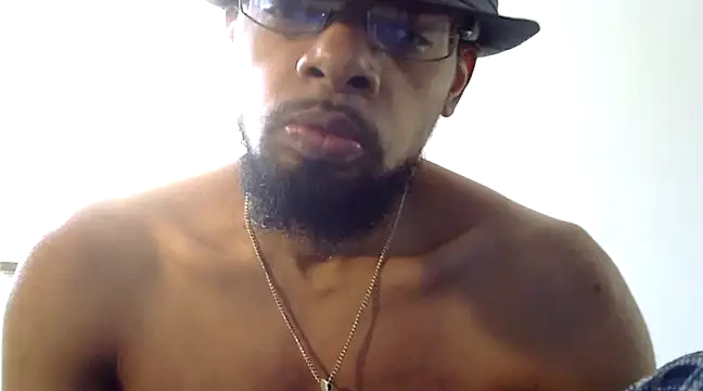 Snapshot of WhiskeyWood_DuhGOD chatting on March 14, 4:40 pm WhiskeyWood DuhGOD online show from March 14, 4:40 pm