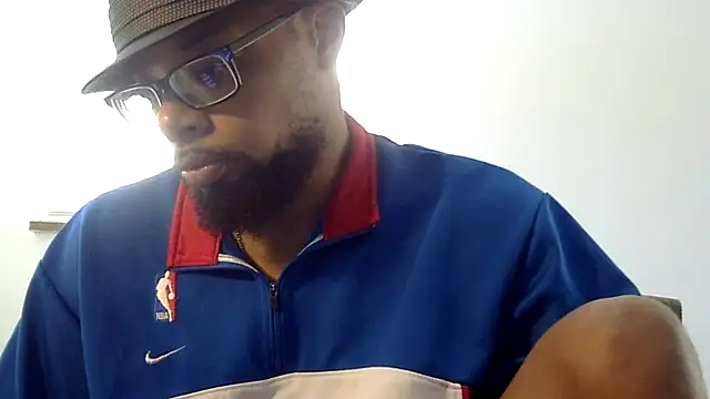 Snapshot of WhiskeyWood_DuhGOD chatting on September 12, 4:29 pm WhiskeyWood DuhGOD online show from September 12, 4:29 pm