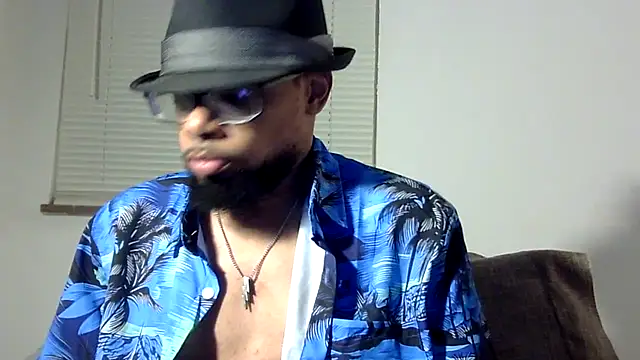 Snapshot of WhiskeyWood_DuhGOD chatting on September 14, 1:16 am WhiskeyWood DuhGOD online show from September 14, 1:16 am