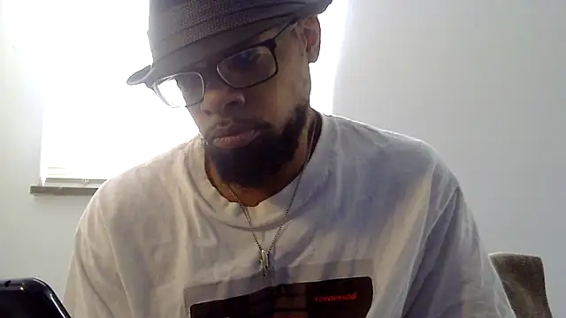 Snapshot of WhiskeyWood_DuhGOD chatting on October 9, 4:27 pm WhiskeyWood DuhGOD online show from October 9, 4:27 pm