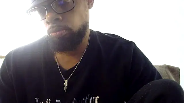 Snapshot of WhiskeyWood_DuhGOD chatting on November 3, 5:36 pm WhiskeyWood DuhGOD online show from November 3, 5:36 pm