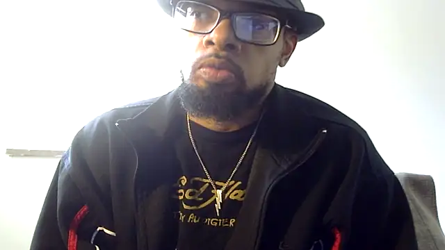 Snapshot of WhiskeyWood_DuhGOD chatting on November 12, 5:13 pm WhiskeyWood DuhGOD online show from November 12, 5:13 pm