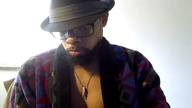 Snapshot of WhiskeyWood_DuhGOD chatting on November 21, 5:11 pm WhiskeyWood DuhGOD online show from November 21, 5:11 pm