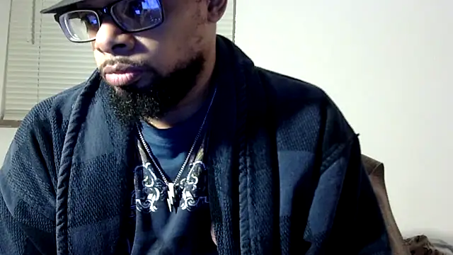 Snapshot of WhiskeyWood_DuhGOD chatting on November 30, 2:15 am WhiskeyWood DuhGOD online show from November 30, 2:15 am