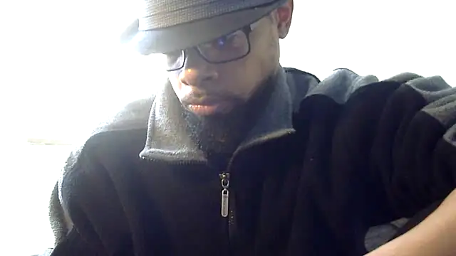 Snapshot of WhiskeyWood_DuhGOD chatting on December 1, 5:29 pm WhiskeyWood DuhGOD online show from December 1, 5:29 pm