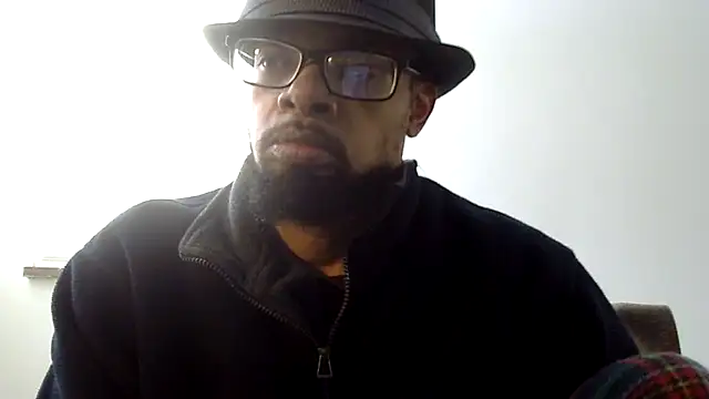 Snapshot of WhiskeyWood_DuhGOD chatting on December 5, 5:42 pm WhiskeyWood DuhGOD online show from December 5, 5:42 pm