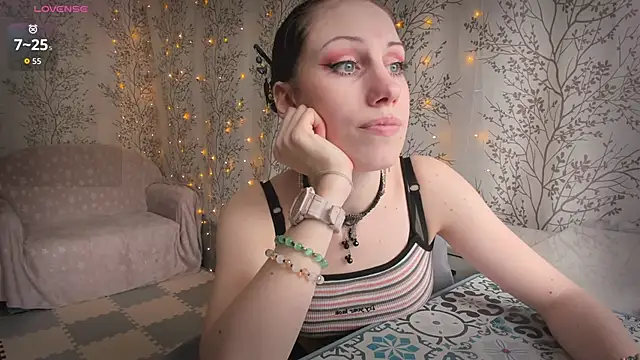 Mary0Lou online show from April 21, 8:31 am