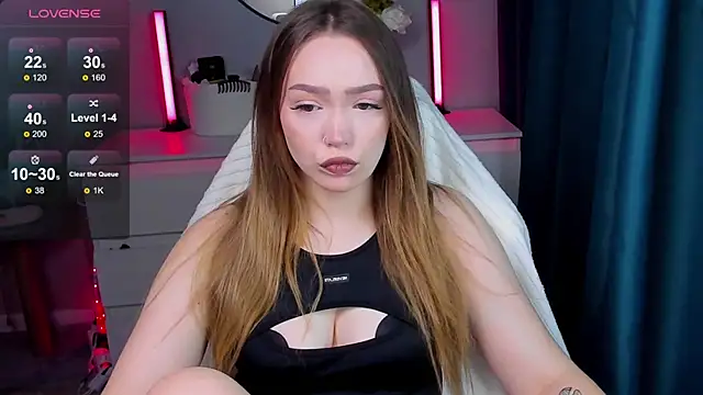 Snapshot of Evia_r0se chatting on October 3, 12:13 pm Evia r0se online show from October 3, 12:13 pm