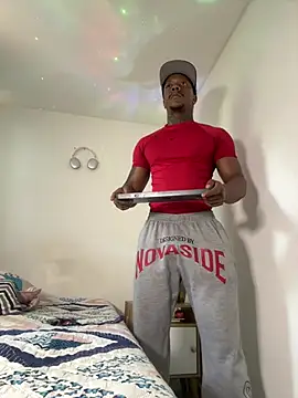 ronnie 7777 online show from February 16, 7:21 pm