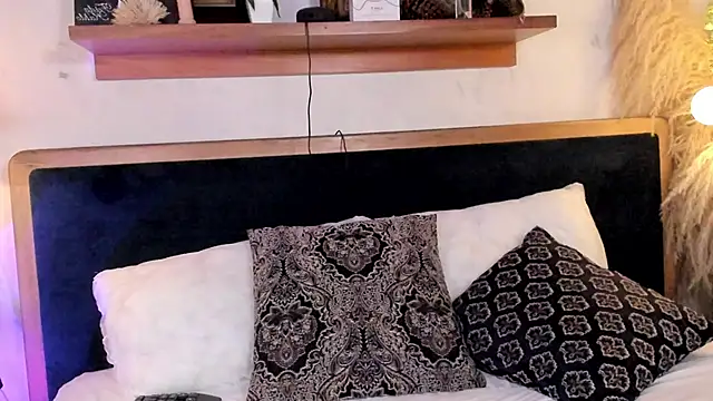 Snapshot of amy_nicolee chatting on January 28, 1:50 am amy nicolee online show from January 28, 1:50 am