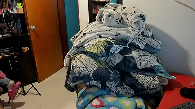 peanut tangerine online show from September 10, 11:05 pm