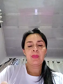 Snapshot of Samantha_Sullivan_ chatting on February 23, 5:56 am Samantha Sullivan online show from February 23, 5:56 am