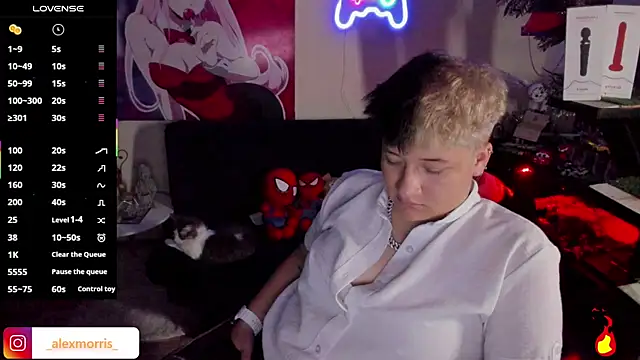 Snapshot of _AlexMorris chatting on October 28, 7:12 am AlexMorris online show from October 28, 7:12 am