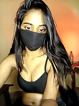 Snapshot of Sexy_eye-19 chatting on January 11, 4:57 pm Sexy eye-19 online show from January 11, 4:57 pm