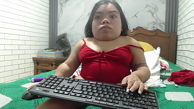 Michelle Brooks online show from January 30, 9:57 am