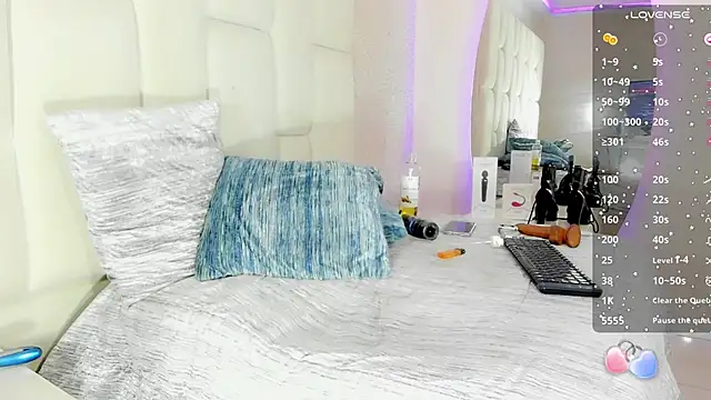 CatherineKnight online show from February 16, 8:43 am