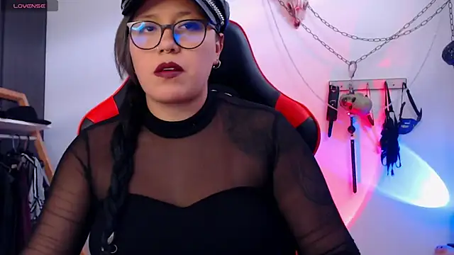 LilithSharon online show from December 18, 6:58 pm