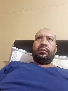 Snapshot of danielll2024 chatting on February 13, 11:50 am danielll2024 online show from February 13, 11:50 am