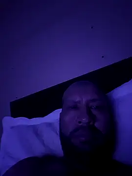 Snapshot of danielll2024 chatting on February 15, 11:19 am danielll2024 online show from February 15, 11:19 am