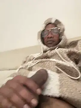 fernandmalach471 online show from December 15, 4:40 am