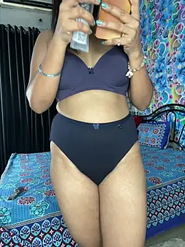 Hot royalbhabhi online show from January 26, 4:30 pm