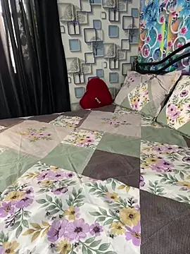 Hot royalbhabhi online show from March 9, 3:32 am